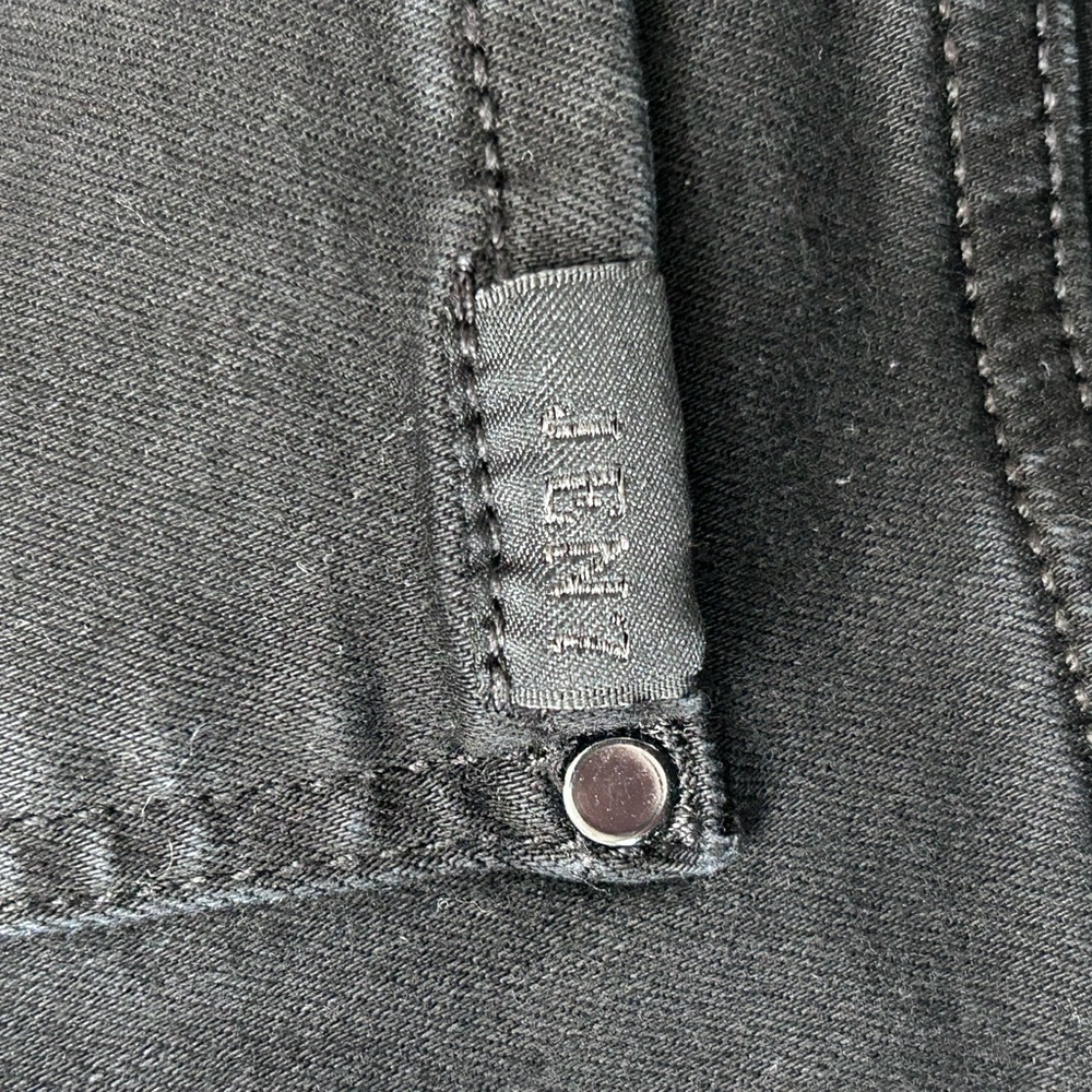 Jen 7 For All Mankind Black Slim Bootcut
Jeans Womems Size 10 - Picture 10 of 10